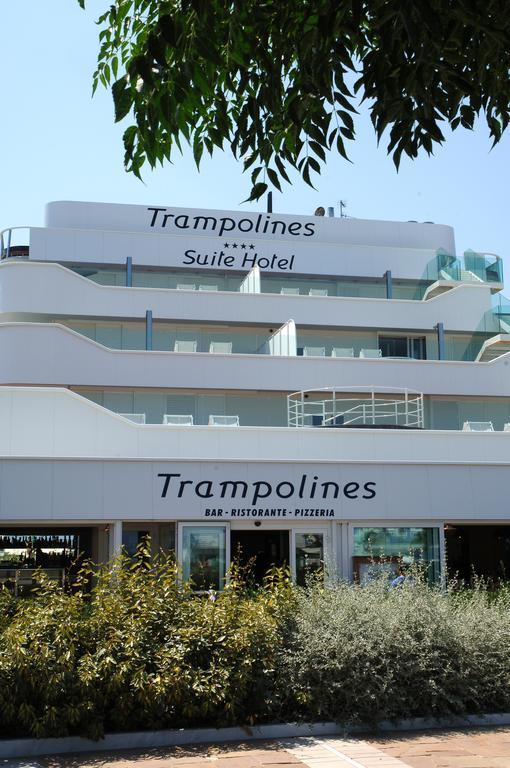 Trampolines Suite Hotel Riccione Eksteriør billede