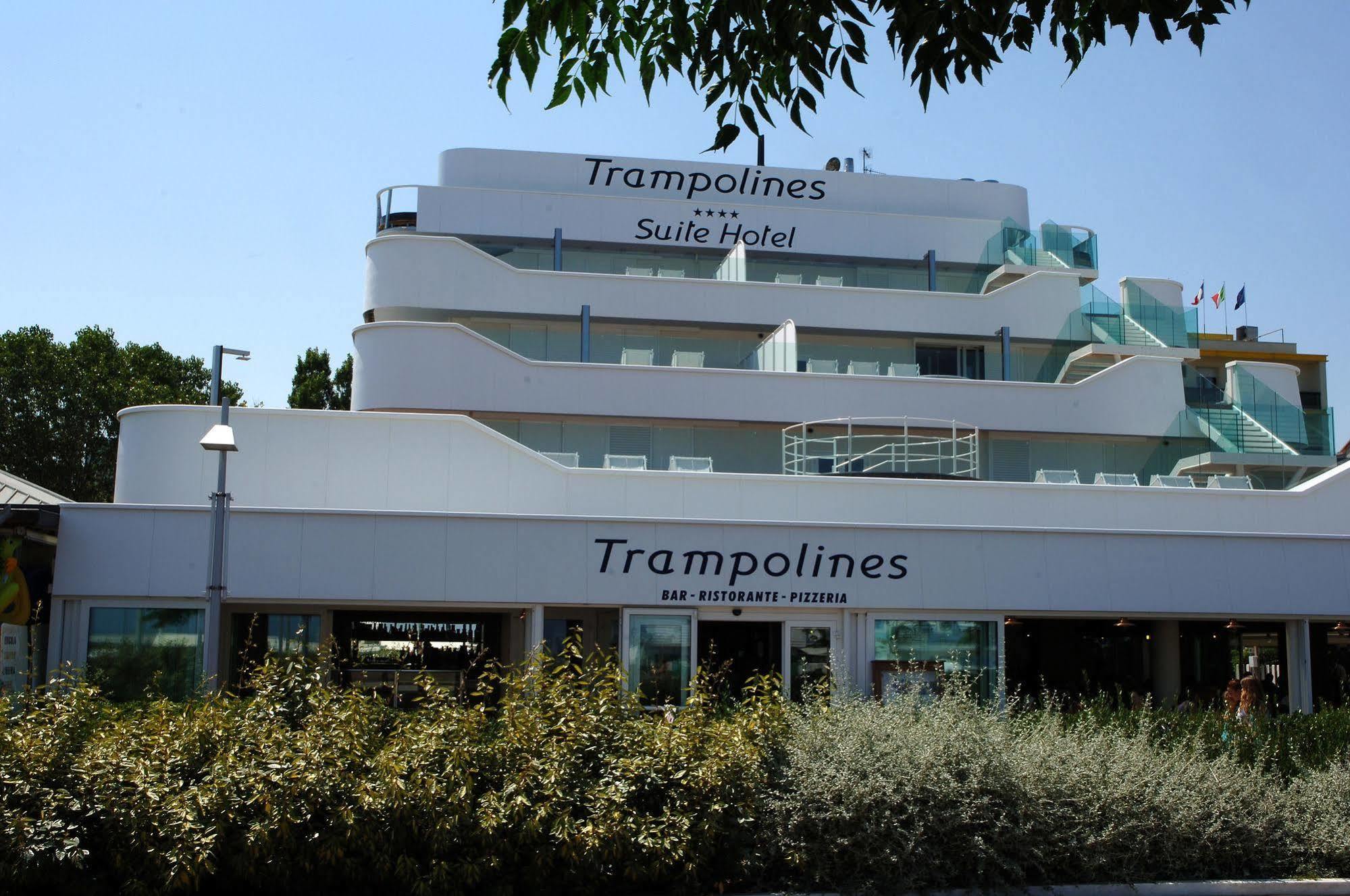 Trampolines Suite Hotel Riccione Eksteriør billede